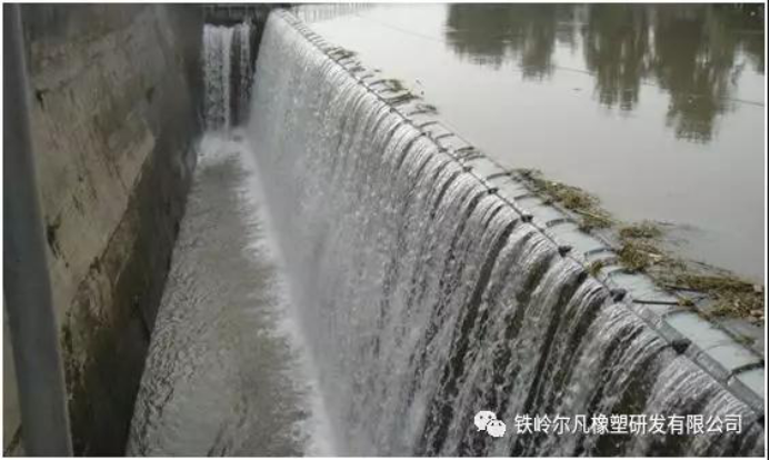 1566358627474647.png “河伴”氣動(dòng)剛盾橡膠壩690.png